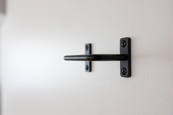 Skateboard Display Wall Mount Hanger / SBW-A010